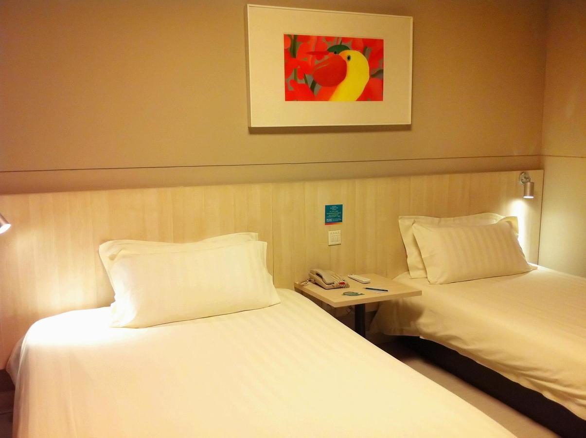 Jinjiang Inn - Wuhan Ziyang Road Екстериор снимка
