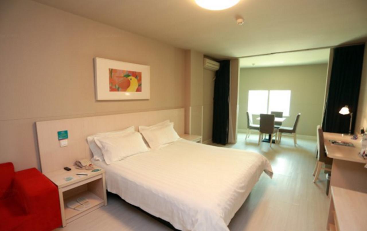 Jinjiang Inn - Wuhan Ziyang Road Екстериор снимка